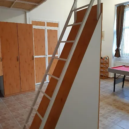 20 Bakancs Ostrzyhom